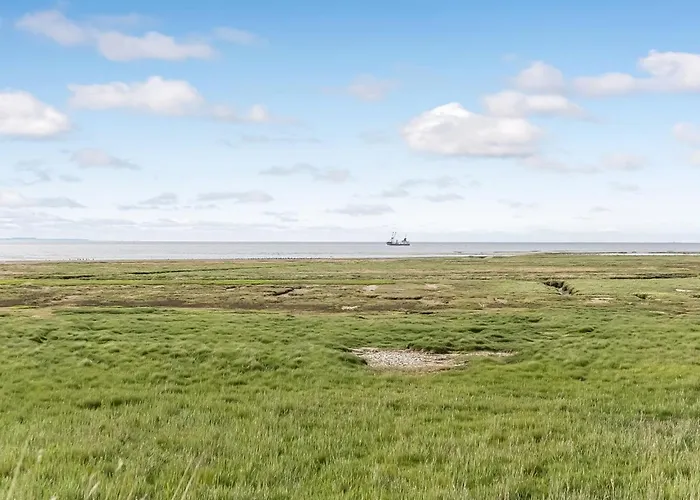 Reinhold - 1-9km From The Sea By Interhome Nyaraló